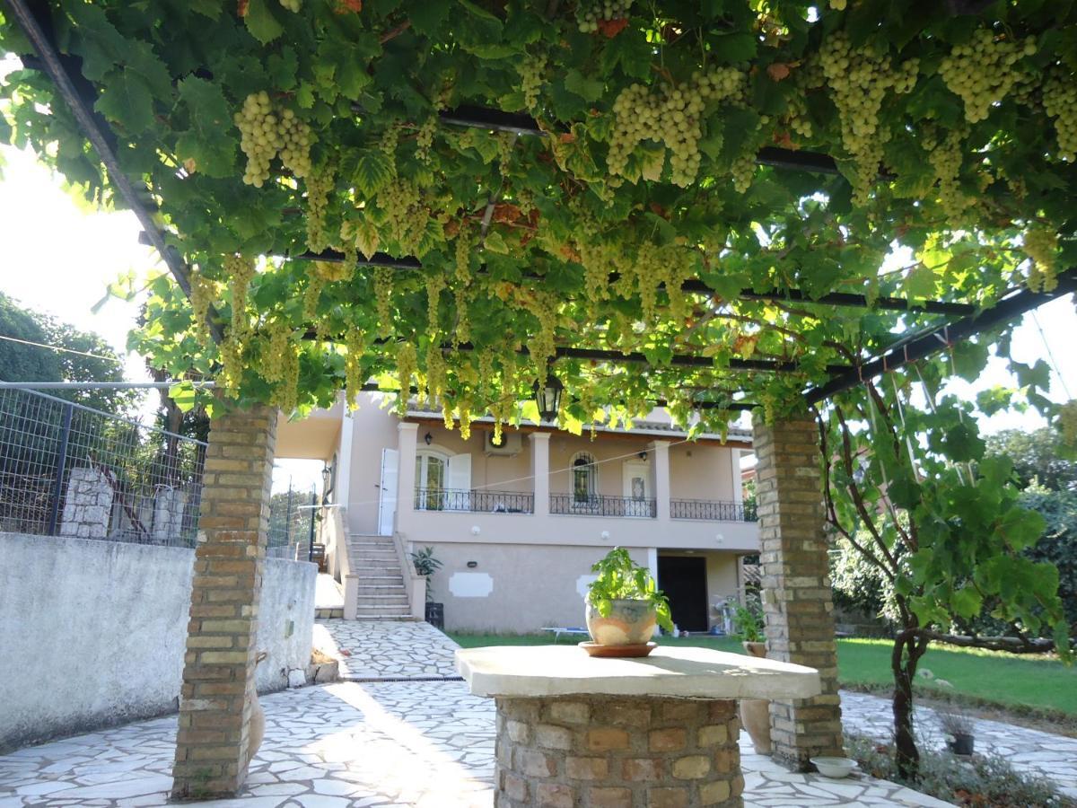 Villa Marina Liapades Exterior photo